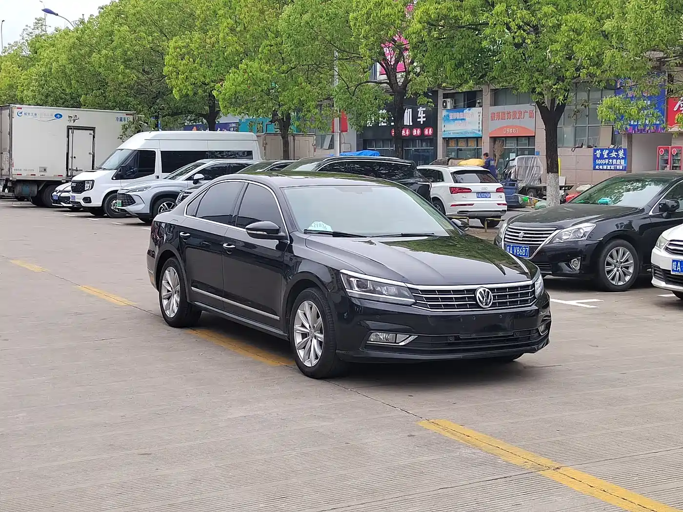 Volkswagen Passat 2017 330TSI DSG Prestige фото 3