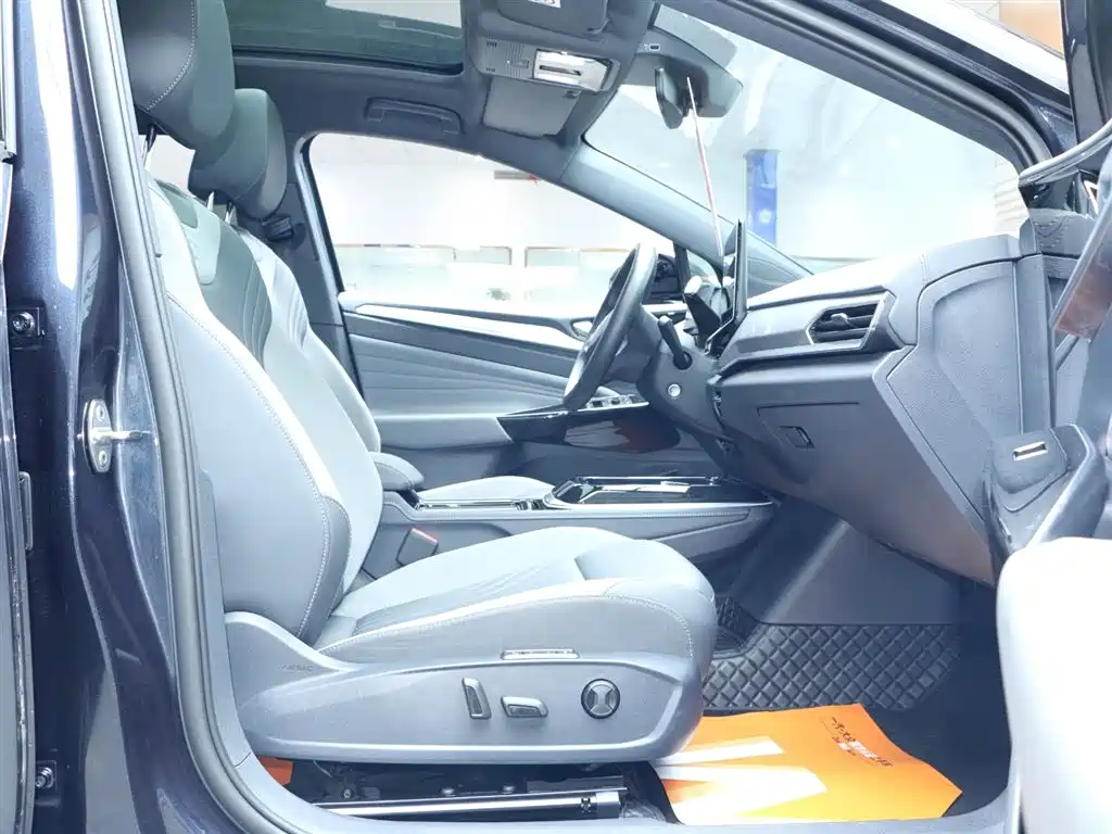 VOLKSWAGEN ID.4 CROZZ