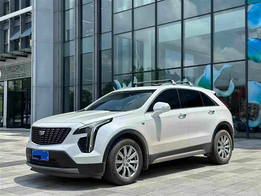 Cadillac XT4