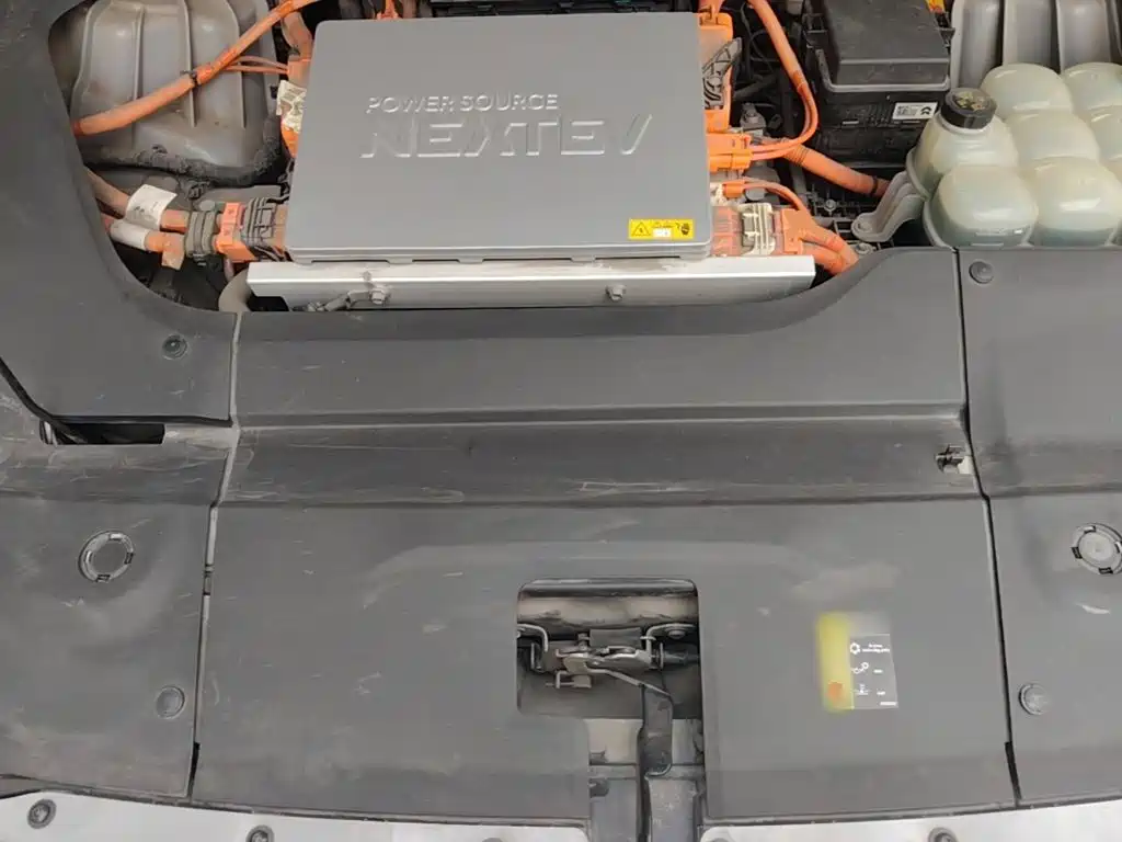 Фото 20 - NIO ES8