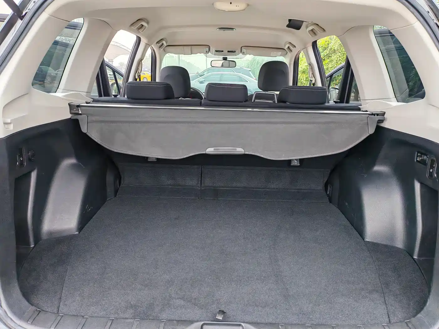 Subaru Forester 2014 2.0i Automatic Comfort Edition фото 18