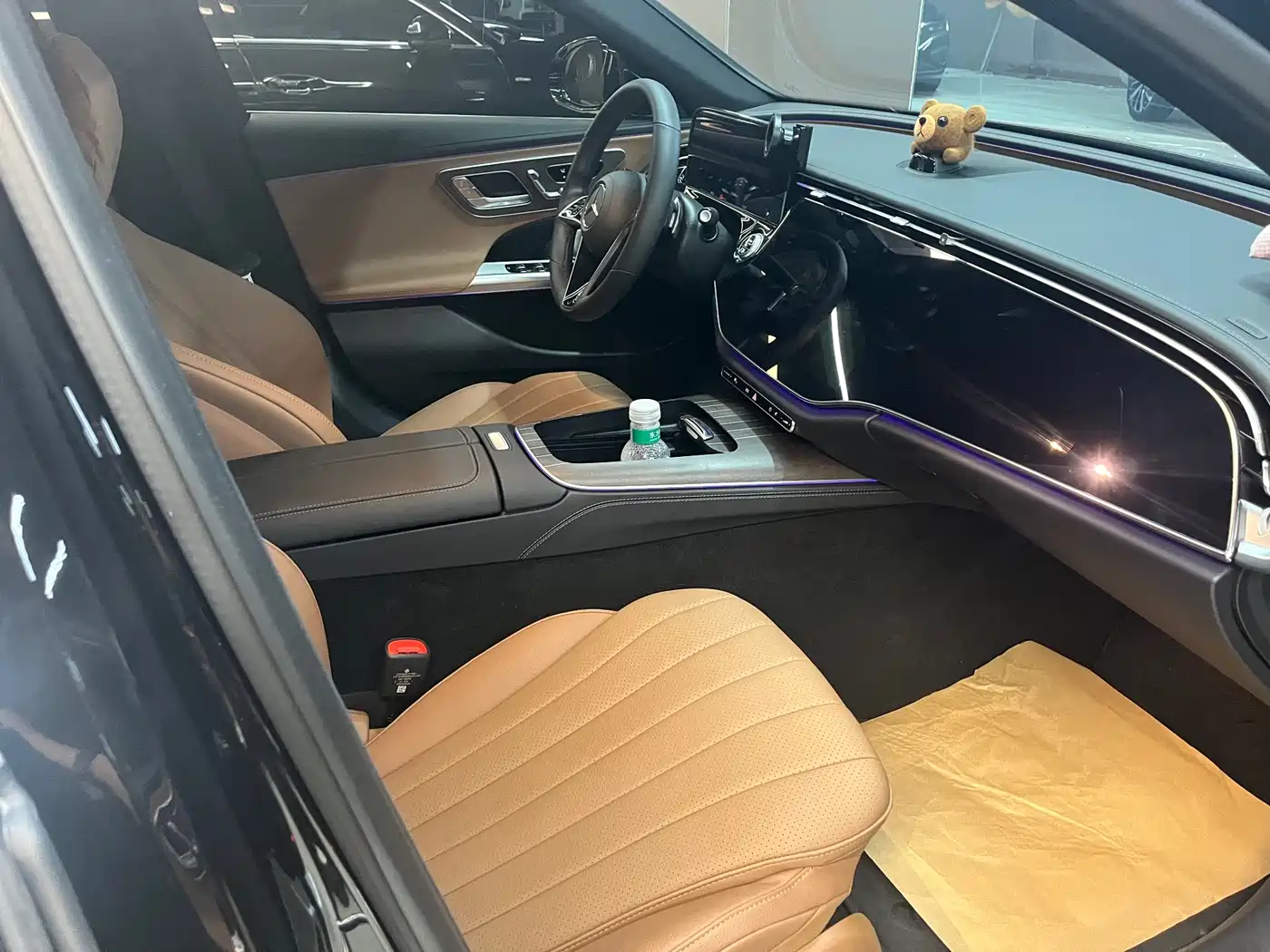 Mercedes-Benz E-Class 2025 E 300 L Luxury фото 3