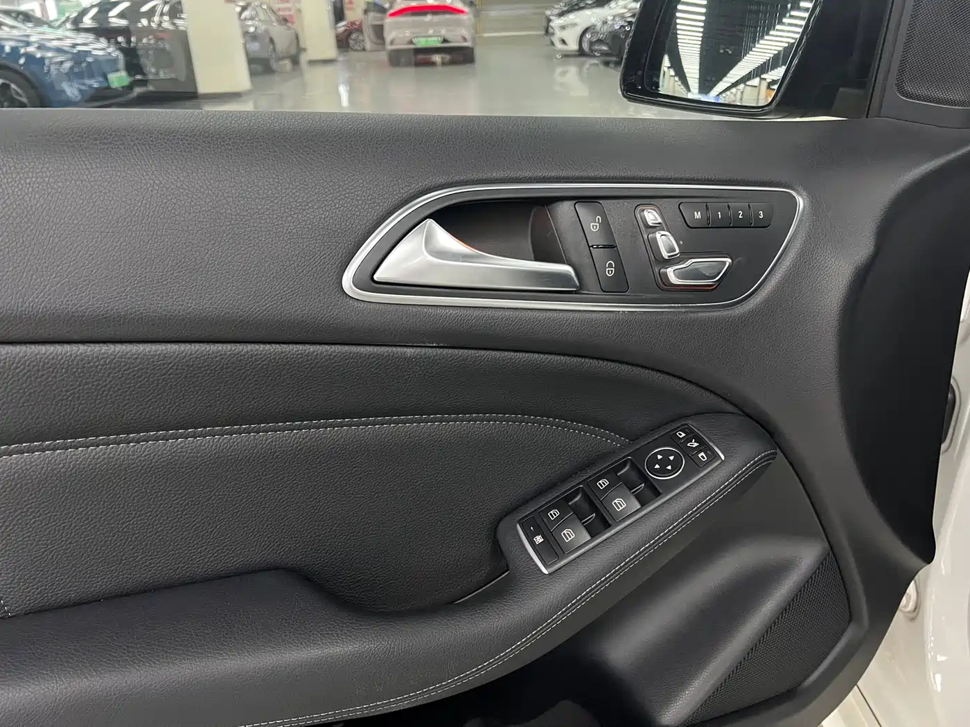 Mercedes-Benz B-Class 2017 B 200 Luxury фото 16