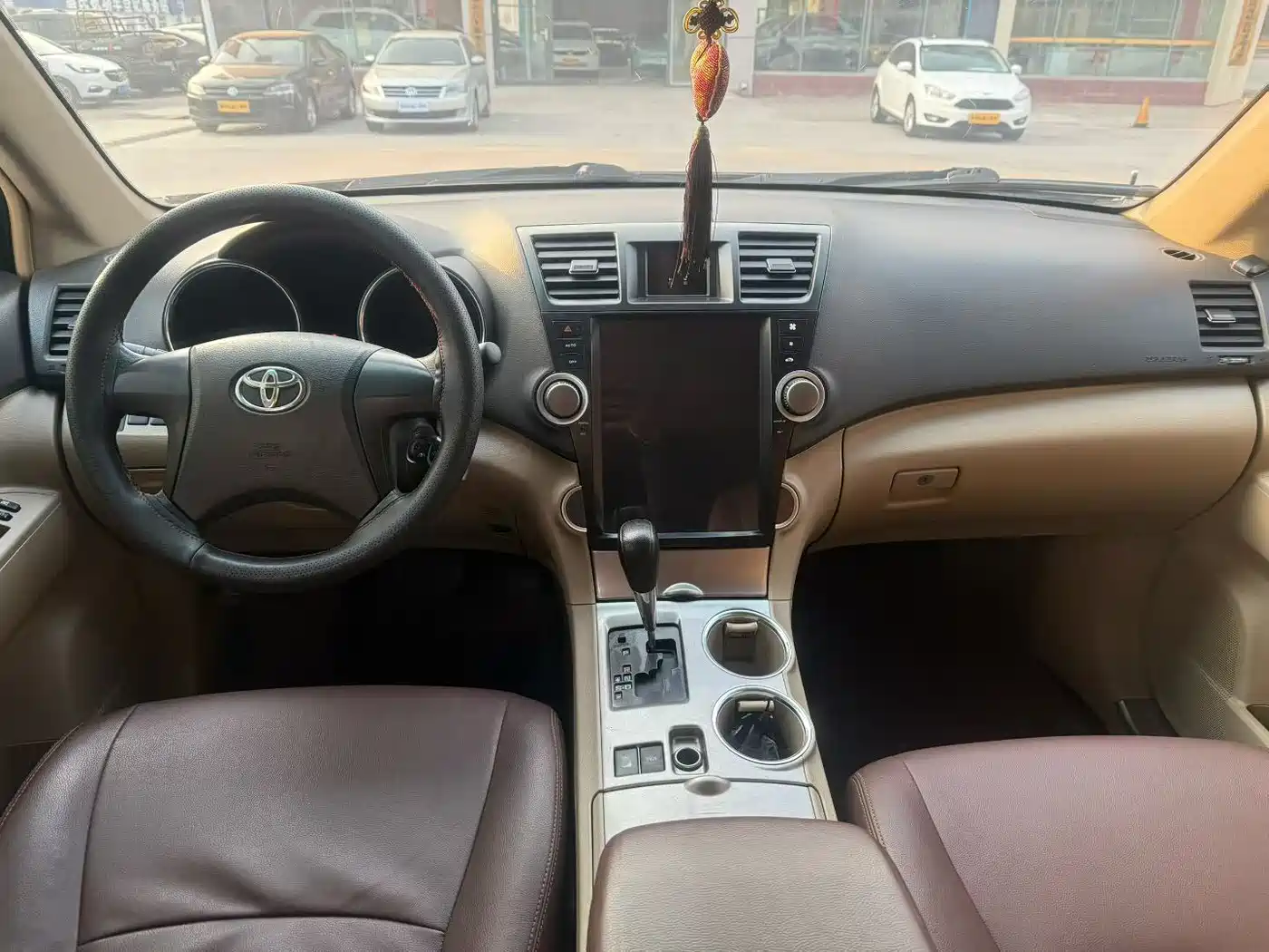Toyota Highlander 2012 3.5L 4WD 7-Seater Elite Edition фото 8