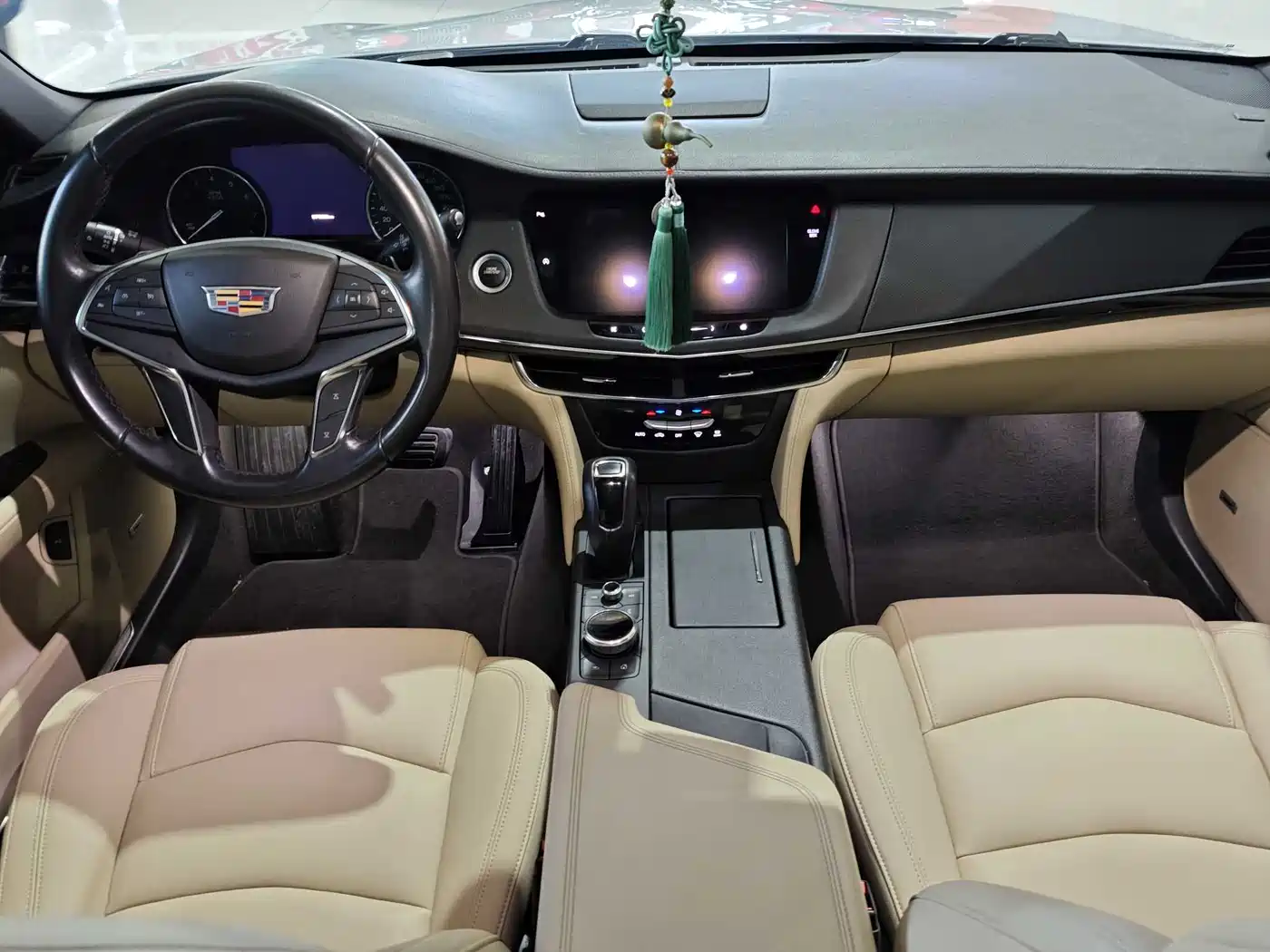 Cadillac CT6 2019 28T Fashion Model фото 9