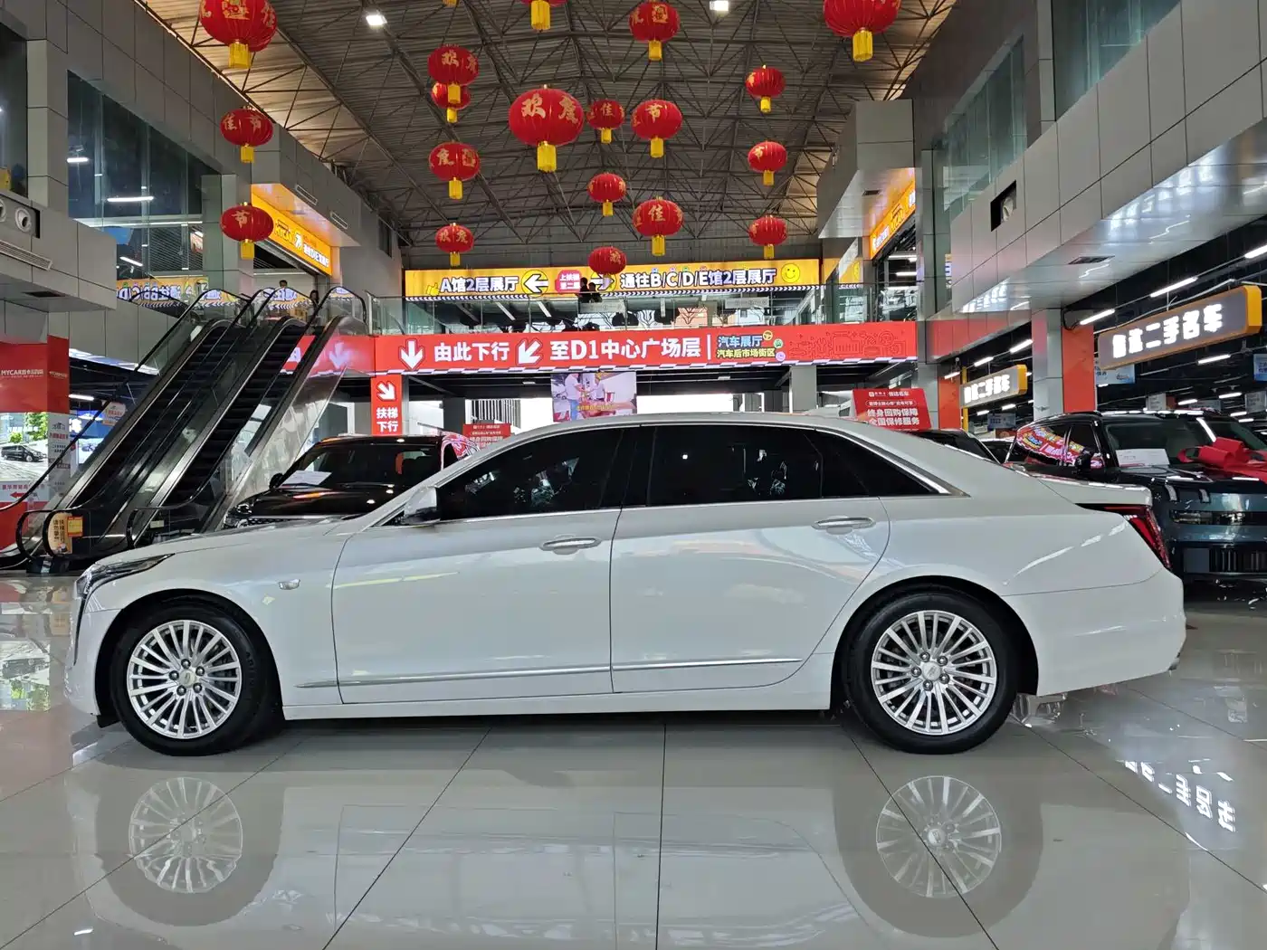 Cadillac CT6 2019 28T Fashion Model фото 16