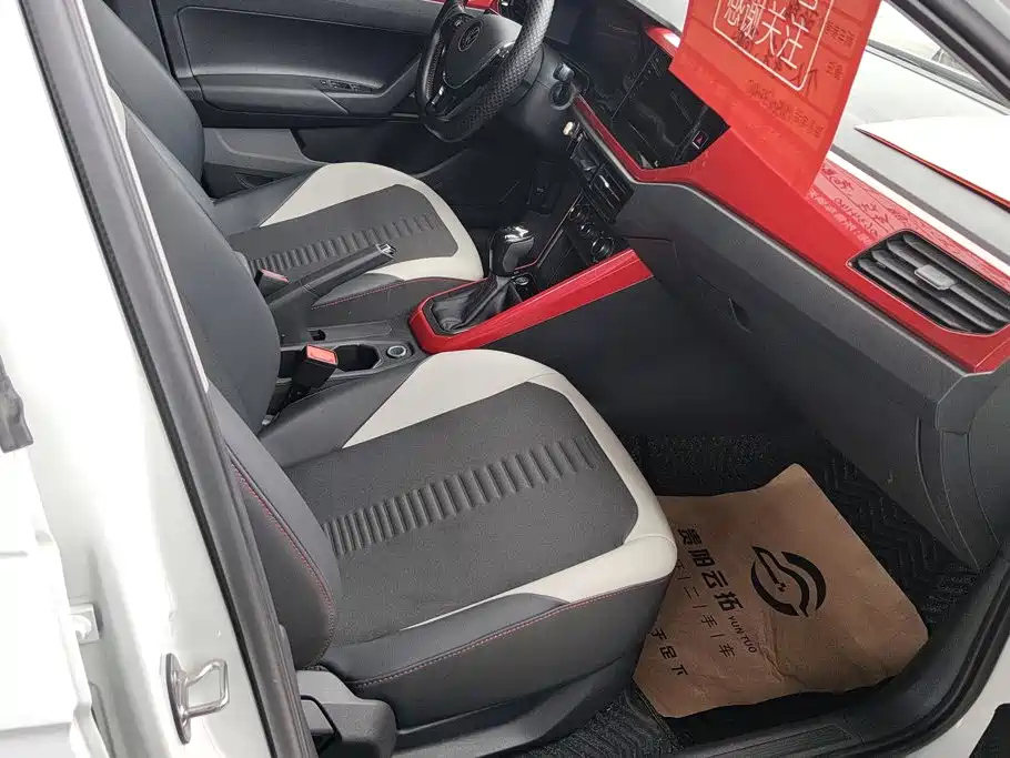 Фото 8 - Volkswagen Polo