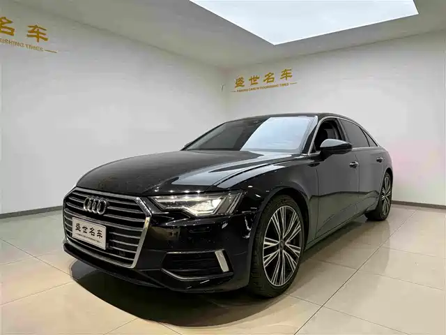 Audi A6L 2022