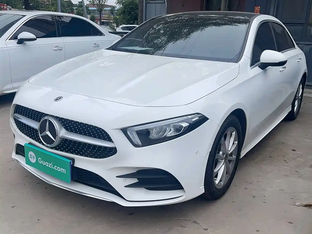Mercedes-Benz A-Class 2022 Facelift A 200 L Sport Sedan Dynamic
