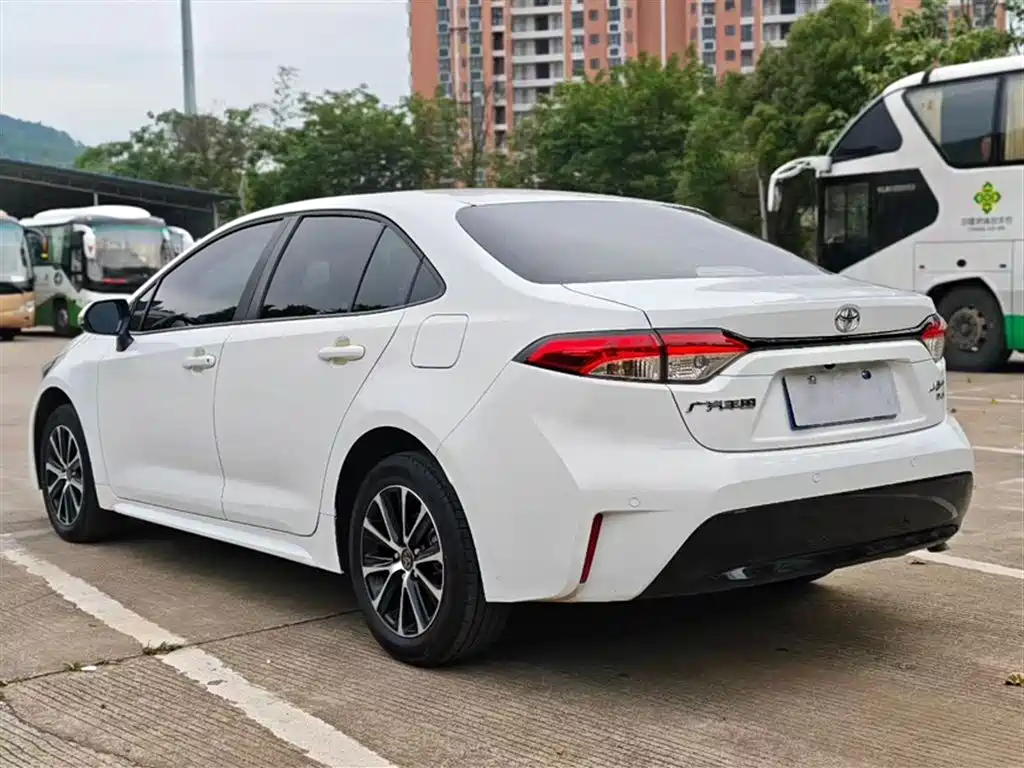 Toyota Levin 2024 185T CVT Luxury Edition фото 6
