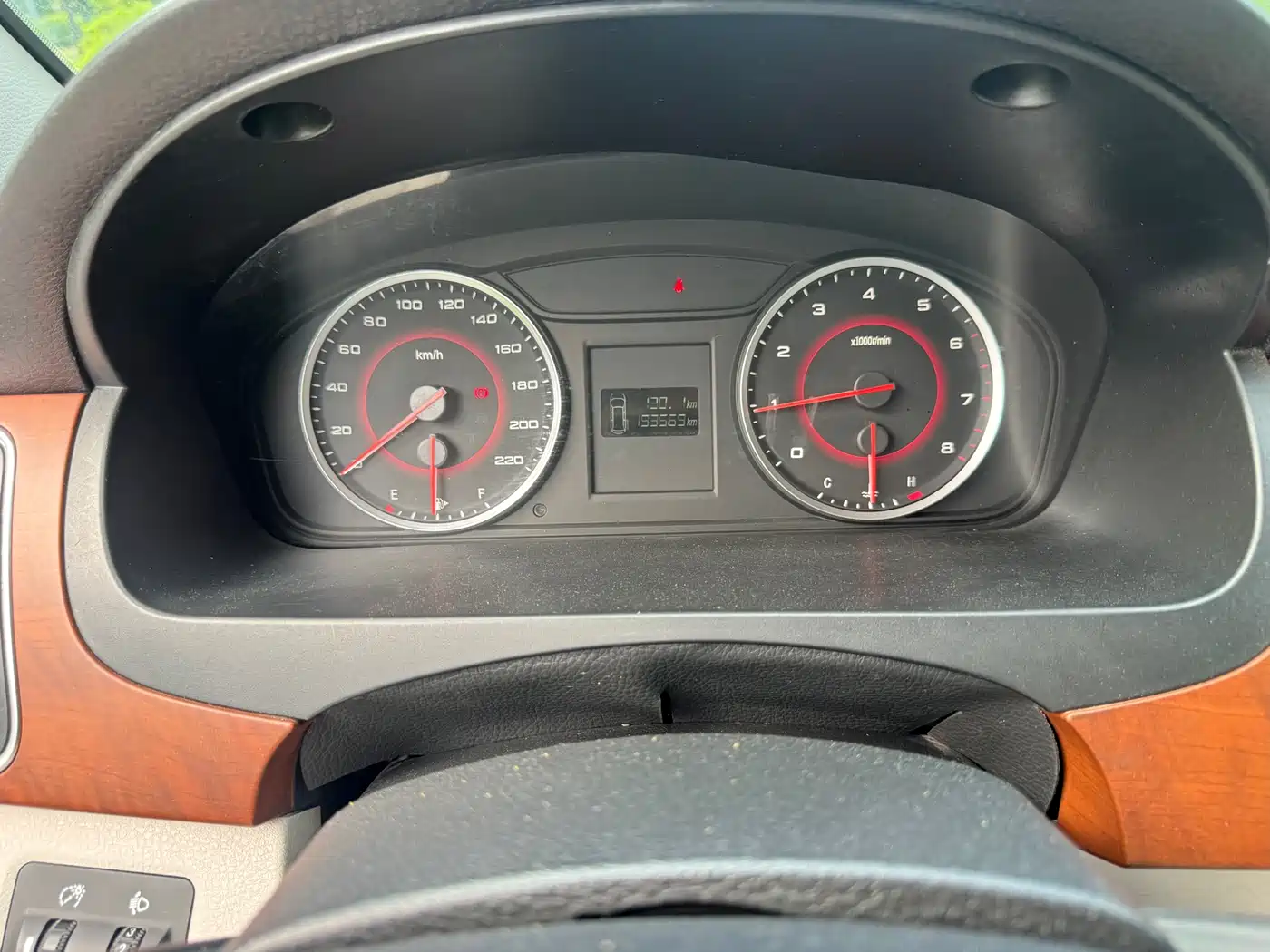 SAIC Maxus Maxus G10 2015 2014 Model Year 2.0T Manual Elite