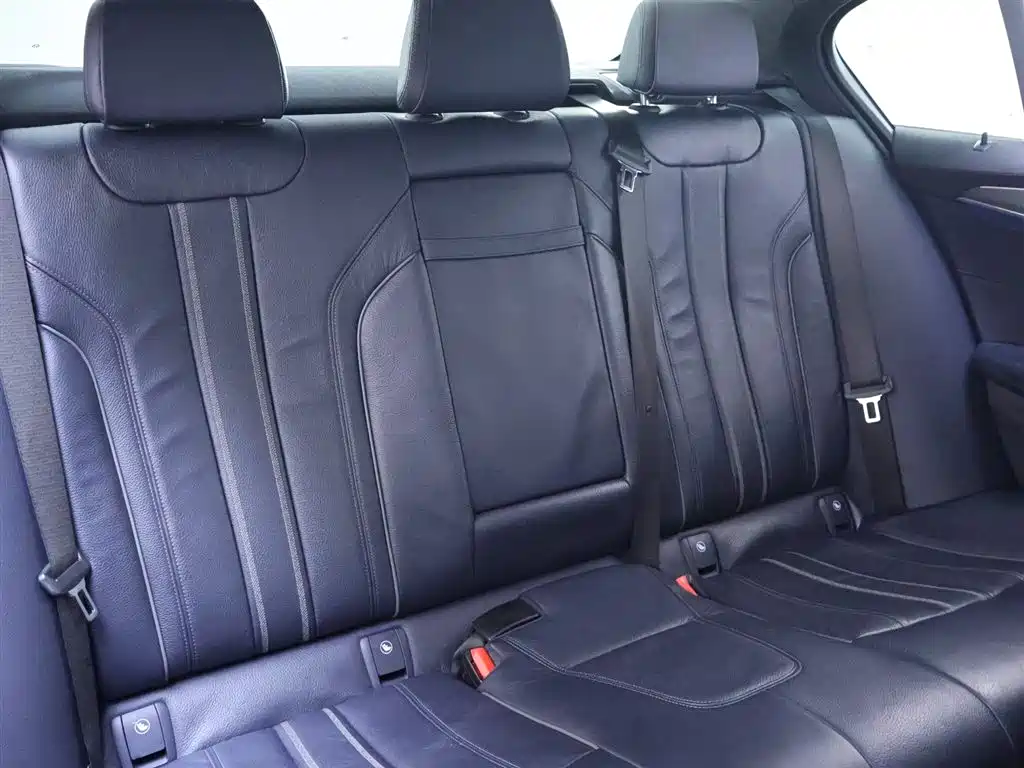 BMW 5 Series (Import) 2018 525i M Sport Package фото 22