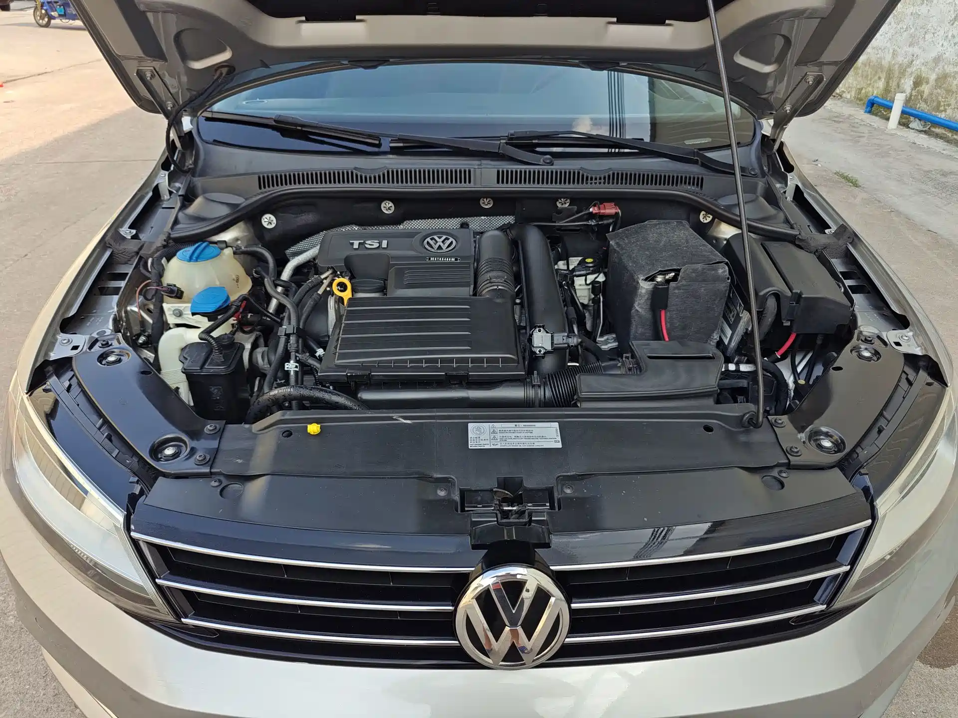 Фото 40 - Volkswagen Sagitar
