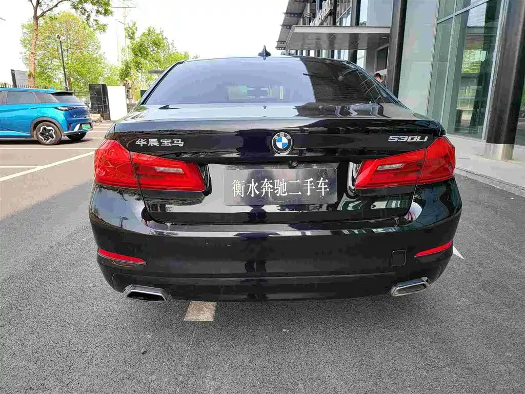 BMW 5 Series 2018 528Li Launch Special Edition фото 4