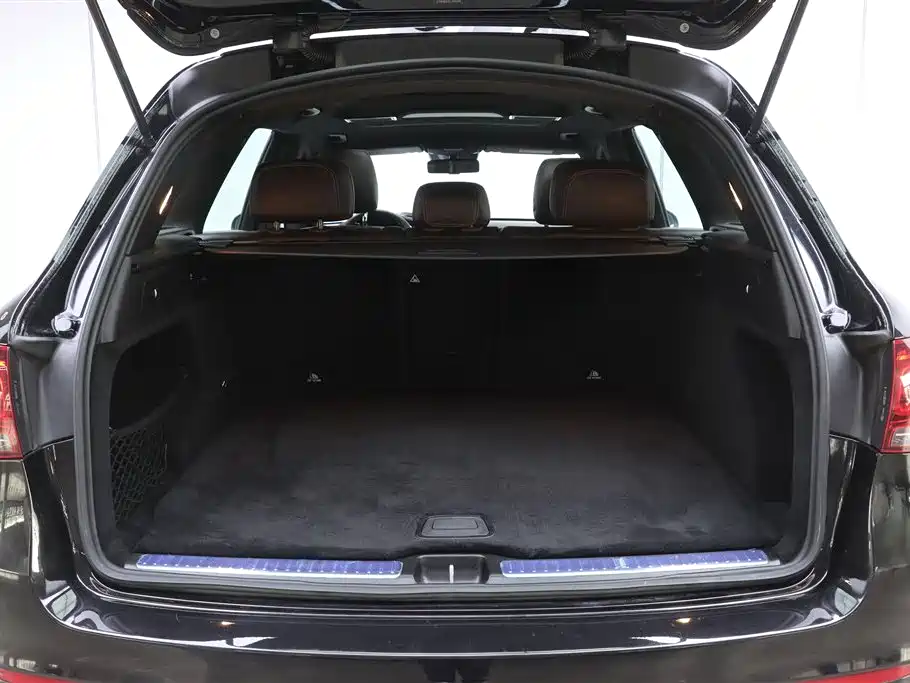 Mercedes-Benz GLC 2020 GLC 300 L 4MATIC Dynamic фото 31