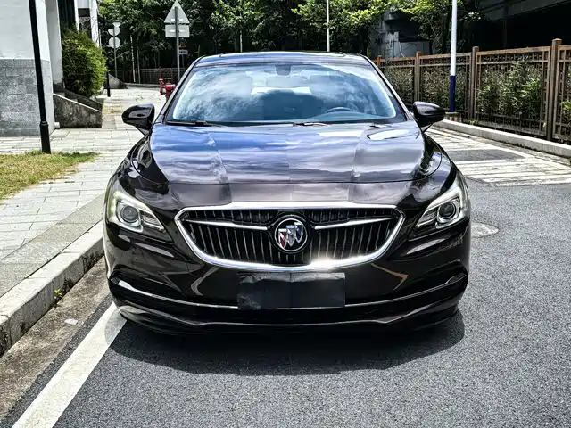 Buick LaCrosse 2016 Facelift 20T Leading — фото 2