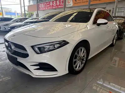 Mercedes-Benz A