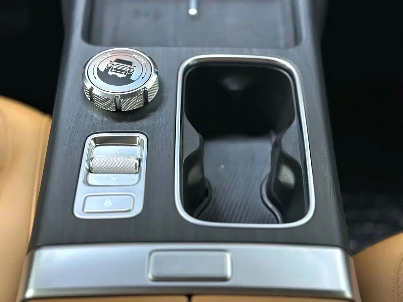 iCAR V27 2026 2026 200KM AWD Falcon 500