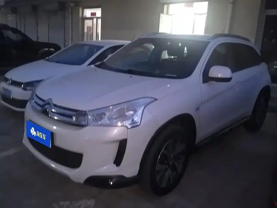 Photo 1 - Citroën C4 Aircross (Import)