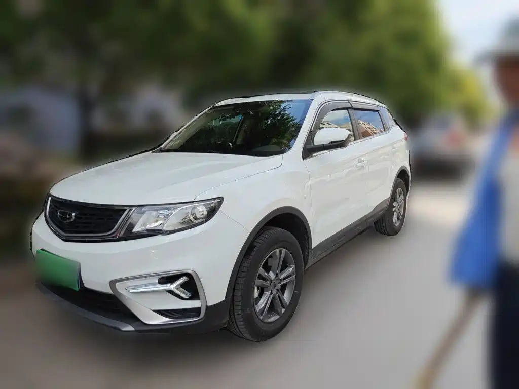 Фото 1 - Geely Boyue