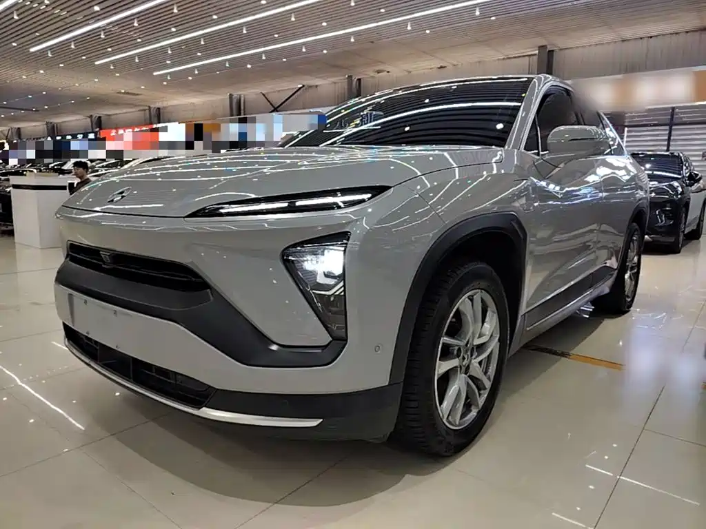 Фото 1 - NIO EC6