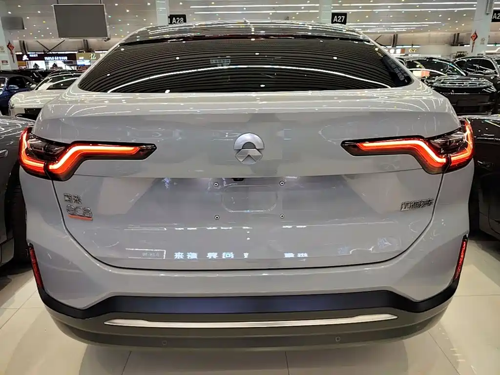 Фото 6 - NIO EC6