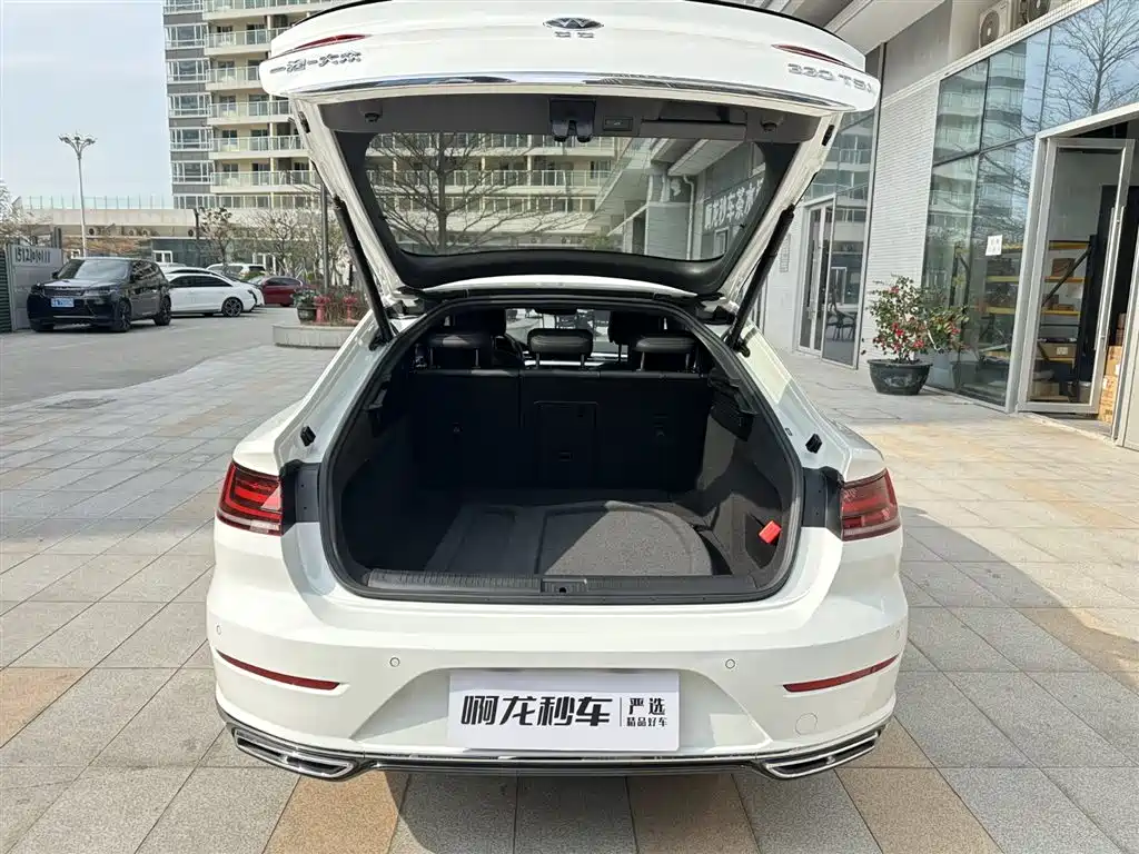 Volkswagen FAW-Volkswagen CC 2021 330TSI Dazzle Edition фото 24