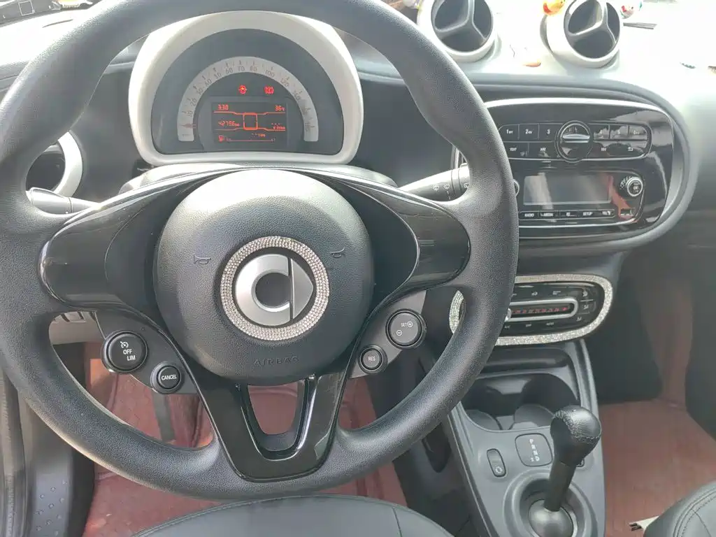 smart forfour 2018 2018 1.0L 52kW Agile Edition