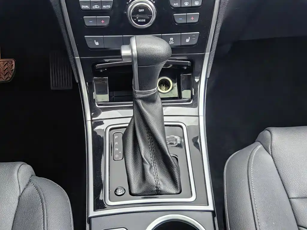Haval H2 2015 2015 1.5T Automatic 2WD Premium Edition