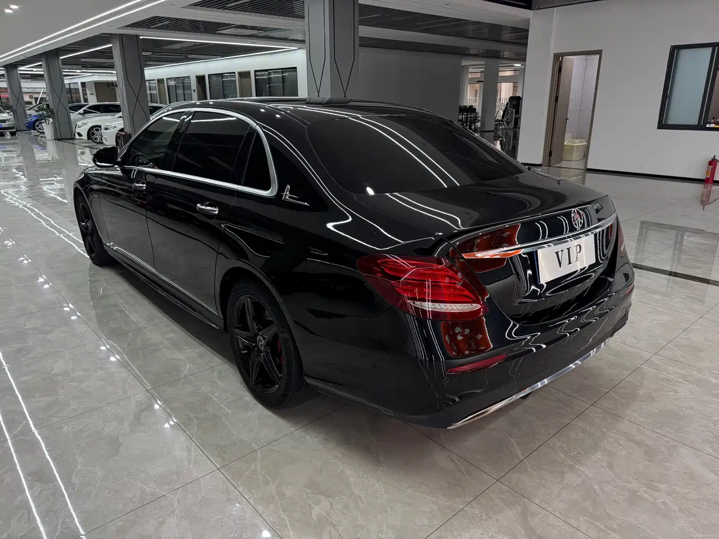 Mercedes-Benz E-Class 2020 Facelift E 300 L Sport Exclusive фото 6