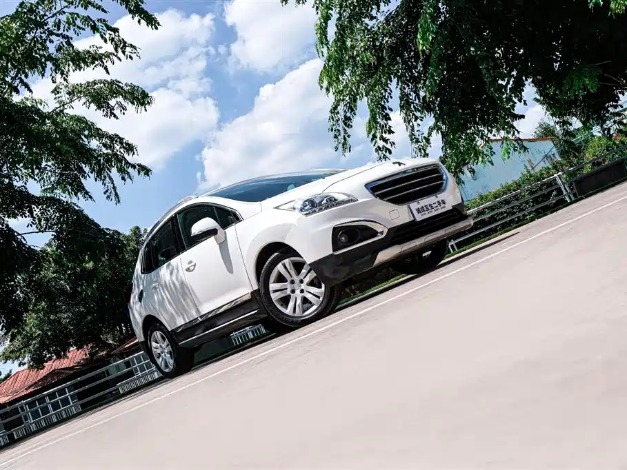 Peugeot 3008 2016 2015 1.6THP Automatic Classic Edition