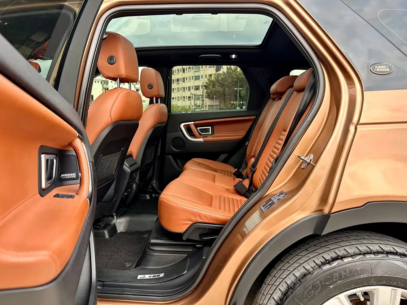 Land Rover Discovery Sport 2016 2.0T HSE LUXURY фото 11