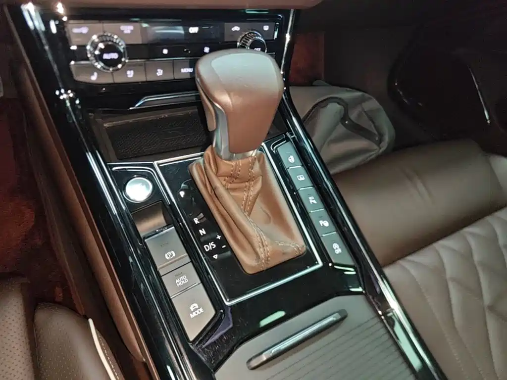 Volkswagen Phideon 2023 2021 380TSI Premium Edition