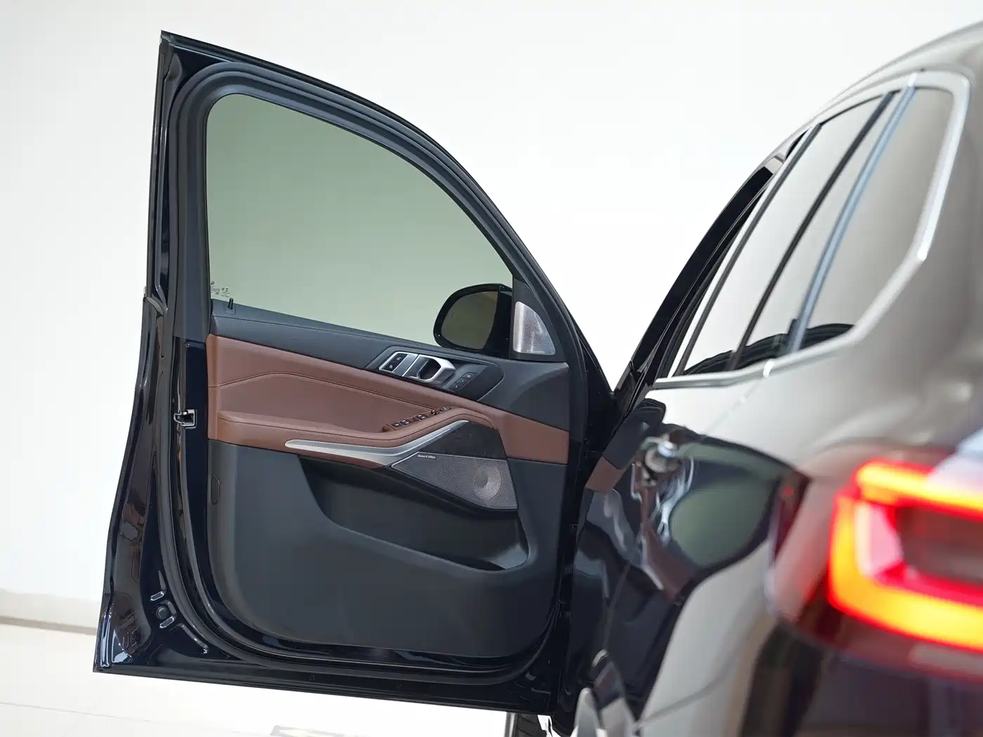 BMW X5 (IMPORTED)