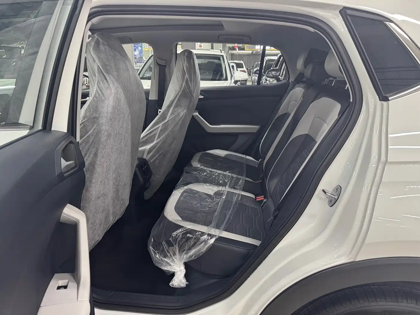Volkswagen Tharu 2026 2025 New Edge 1.5L Aspiration Edition