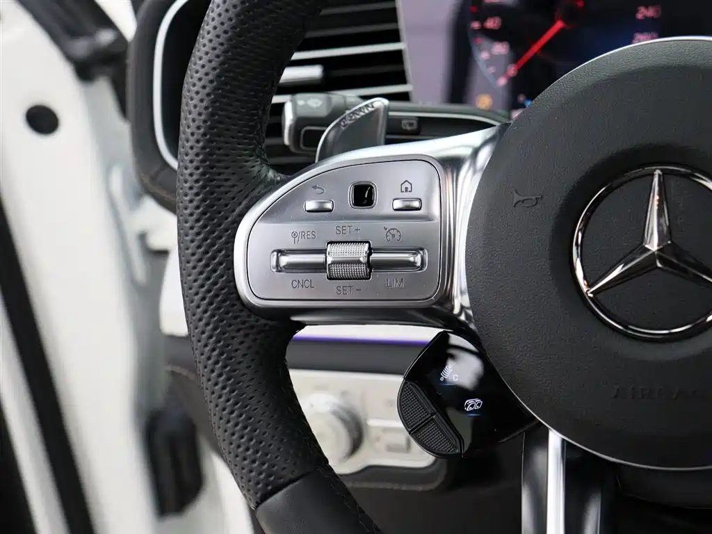 Mercedes-Benz GLE AMG 2023 AMG GLE 53 4MATIC+ фото 16