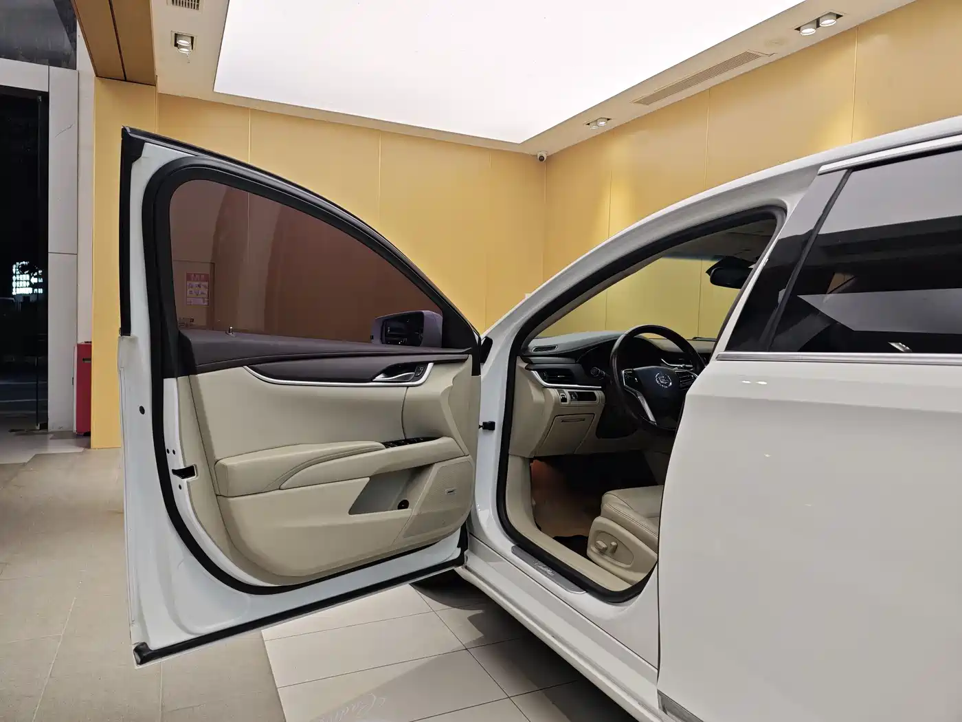 Cadillac XTS 2015 28T Comfort фото 8
