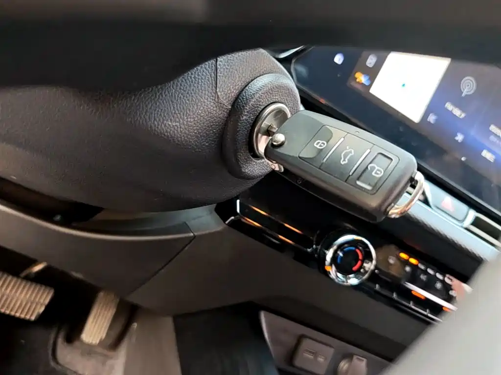 Chevrolet Monza 2023 1.5L DCT Enjoyment Edition фото 9