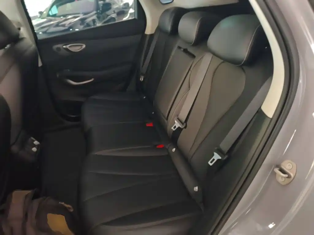 BYD Hai Shi 05 EV 2025 2025 520KM Smart Navigation Edition