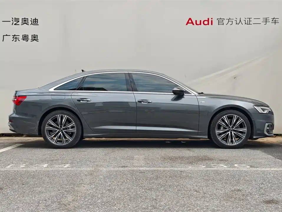 Audi A6L 2024 45 TFSI quattro Premium Dynamic фото 3