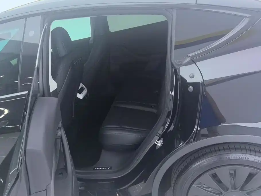 Tesla Model Y 2021 2021 Standard Range Rear-Wheel Drive