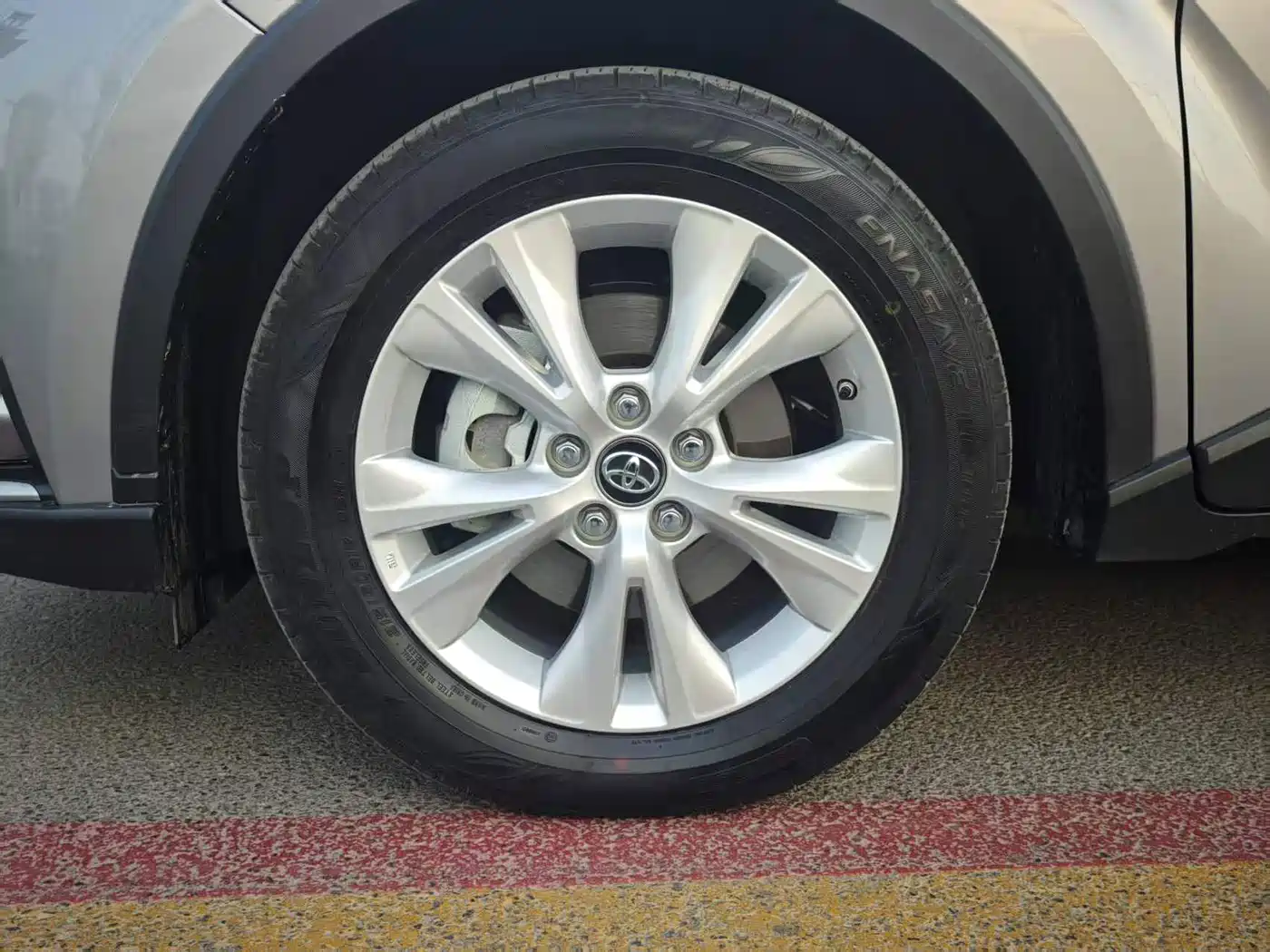 Toyota IZOA 2023 2022 Hybrid 2.0L Yixing Edition