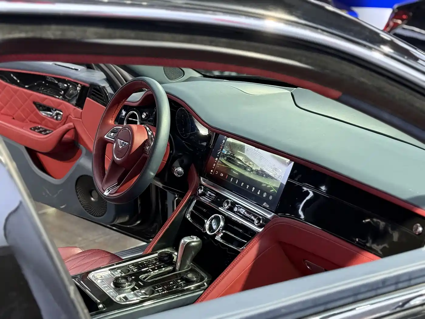 Bentley Flying Spur 2012 6.0T Limited Edition фото 8