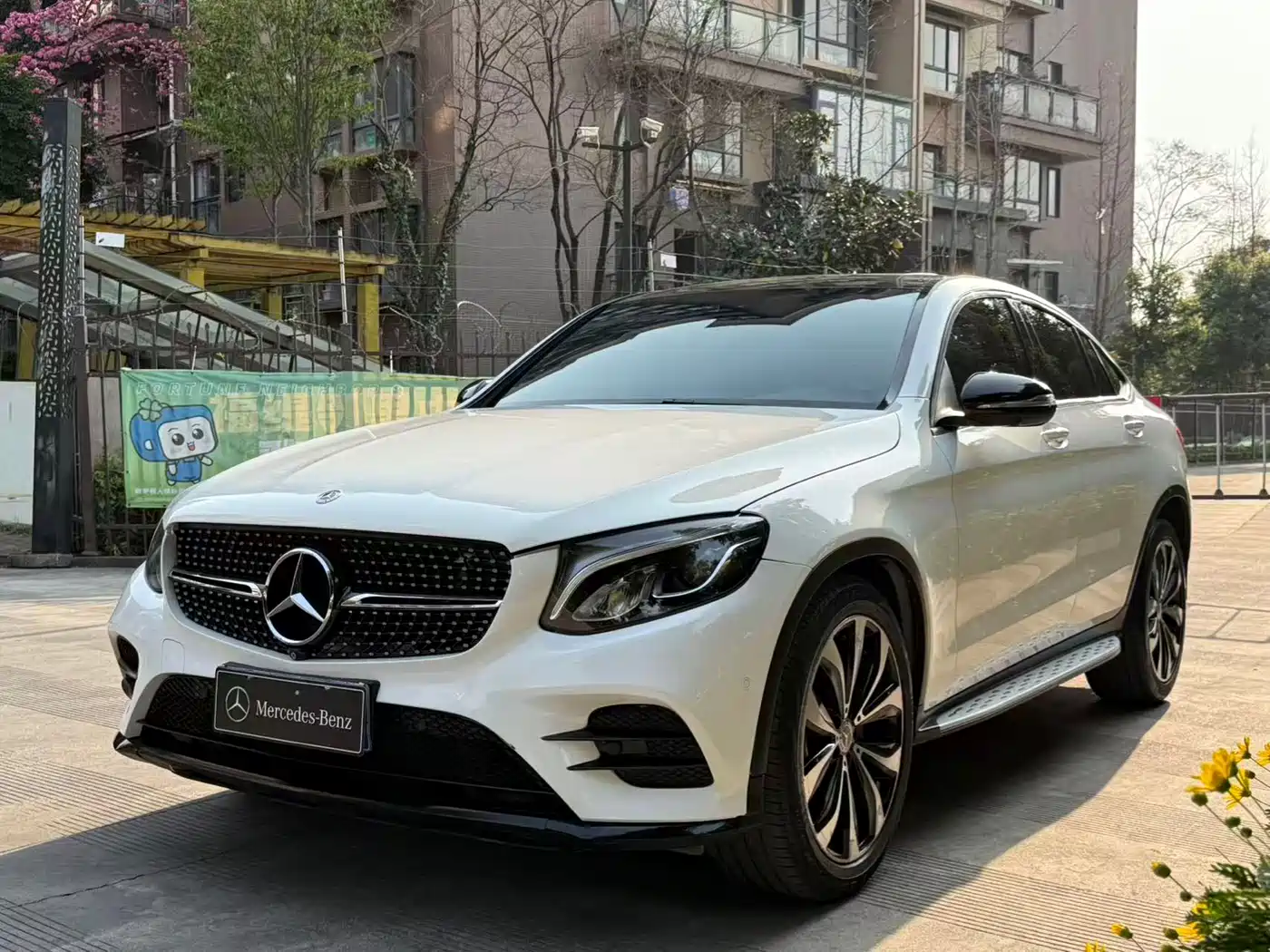 Mercedes-Benz GLC Coupe 2018 GLC 260 4MATIC Coupe SUV фото 39