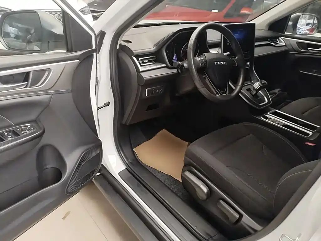 Haval M6 2024 2023 PLUS 1.5T DCT Elite Smart Connect