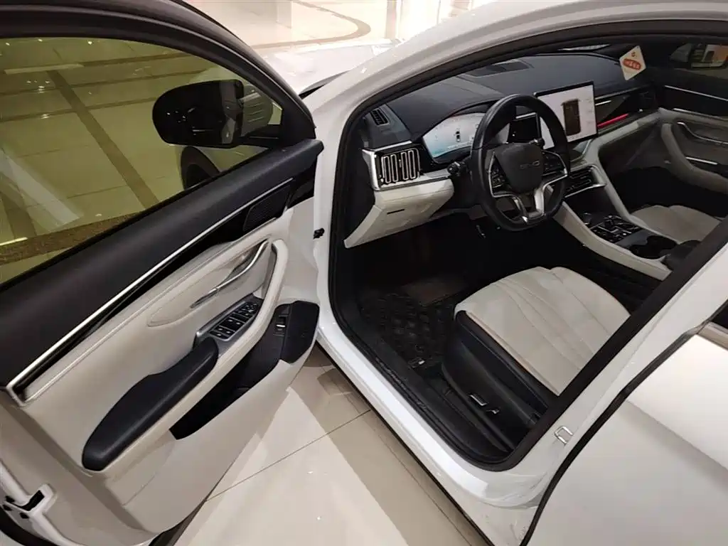 BYD Song PLUS PHEV 2023 Champion Edition DM-i 110KM Flagship PLUS фото 16
