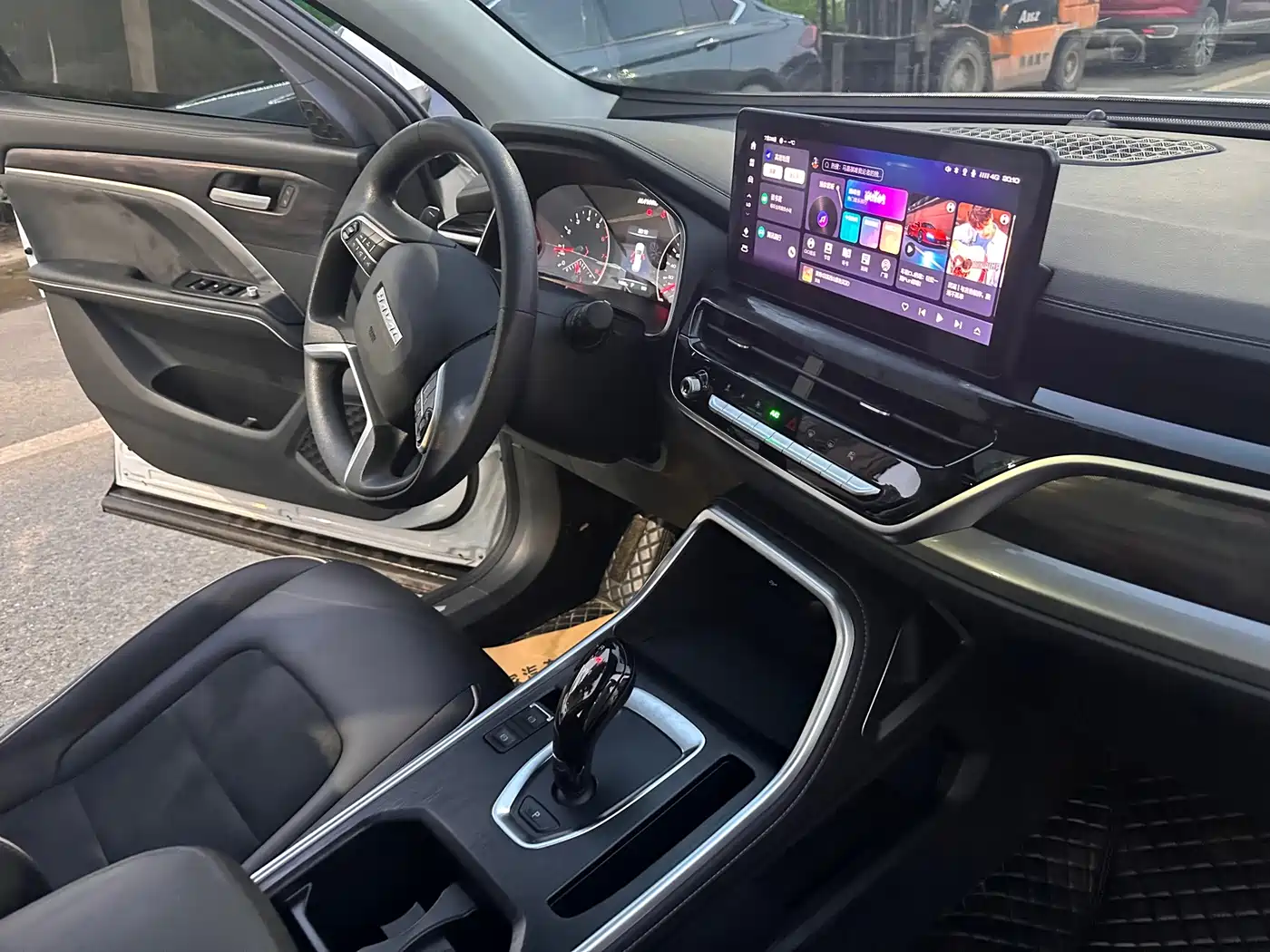 Фото 14 - Haval H6