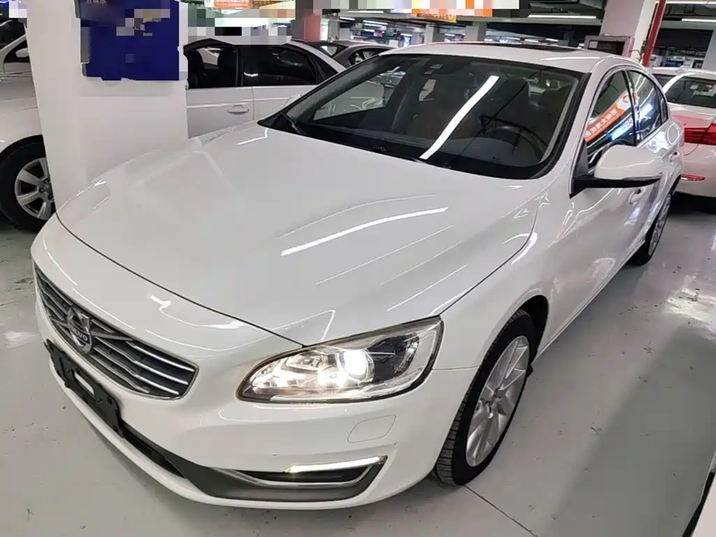 Volvo S60 2017 — пригон из Китая