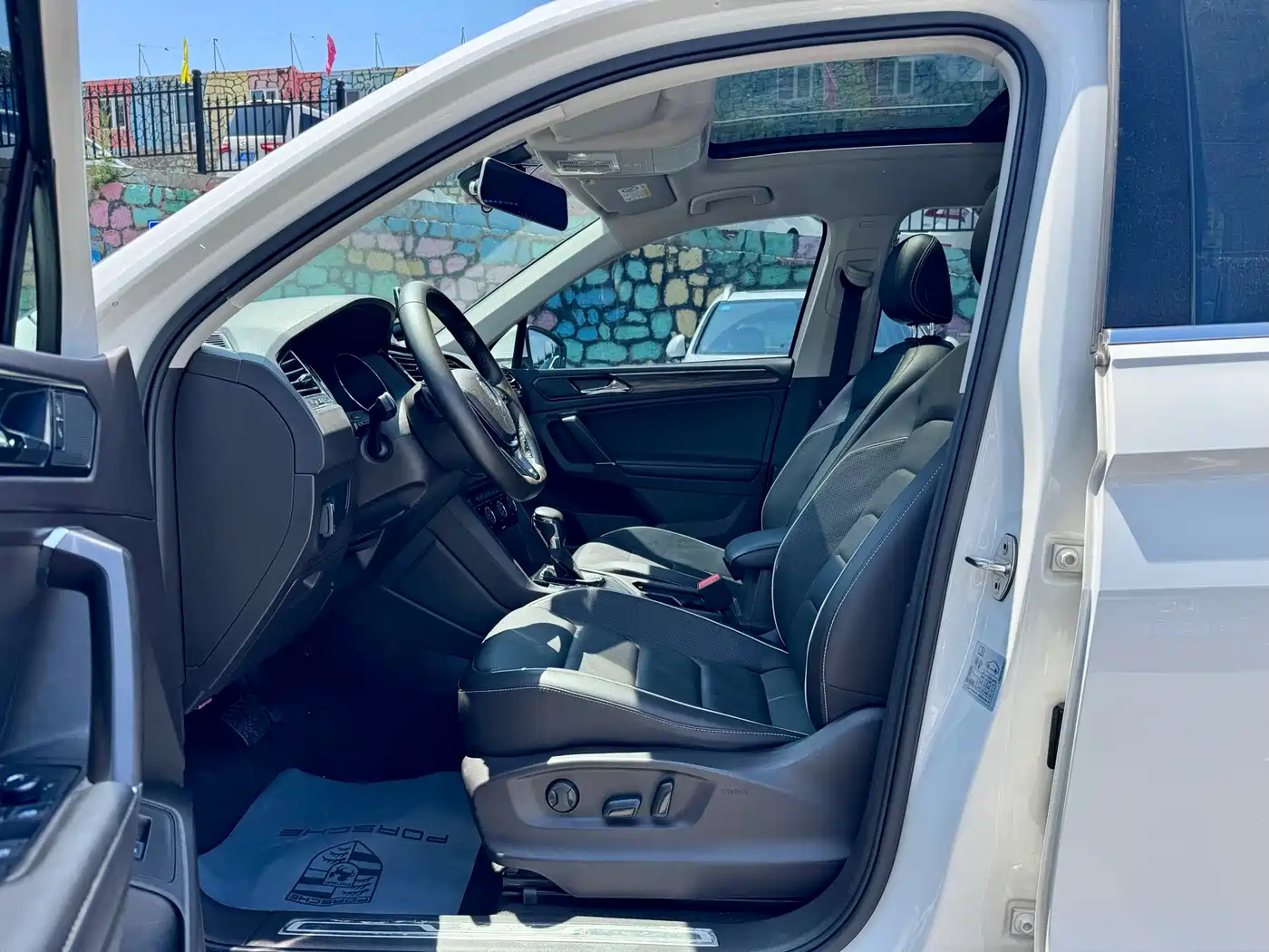 Volkswagen Tiguan L 2017 330TSI Automatic 2WD Flagship Edition фото 4