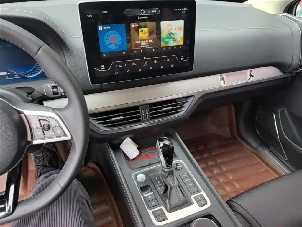 BYD Tang 2018 2.0T Automatic Smart Connection Honor Edition 7-Seater China V фото 9
